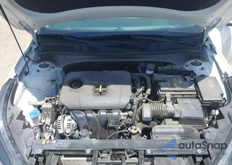 2024 Kia Forte Lxs z USA, uszkodzony, nr VIN 3KPF24AD7RE826880